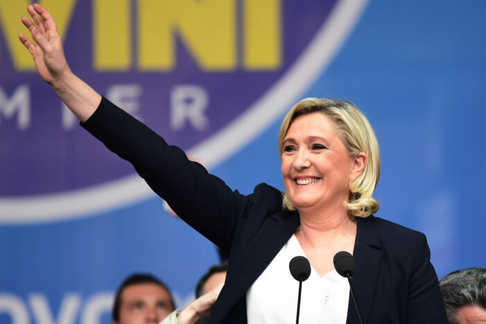Marine Le Pen ganske vist taler om Frankrigs kristne rødder, men udpeger sekularistisk tænkning som et vigtigt greb til begrænsning af islam. Foto: Miguel Medina/AFP